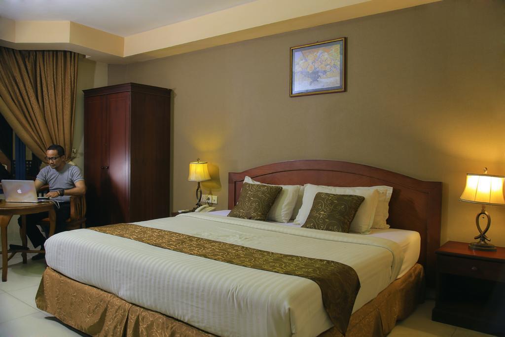 Grand Hotel Jambi Εξωτερικό φωτογραφία